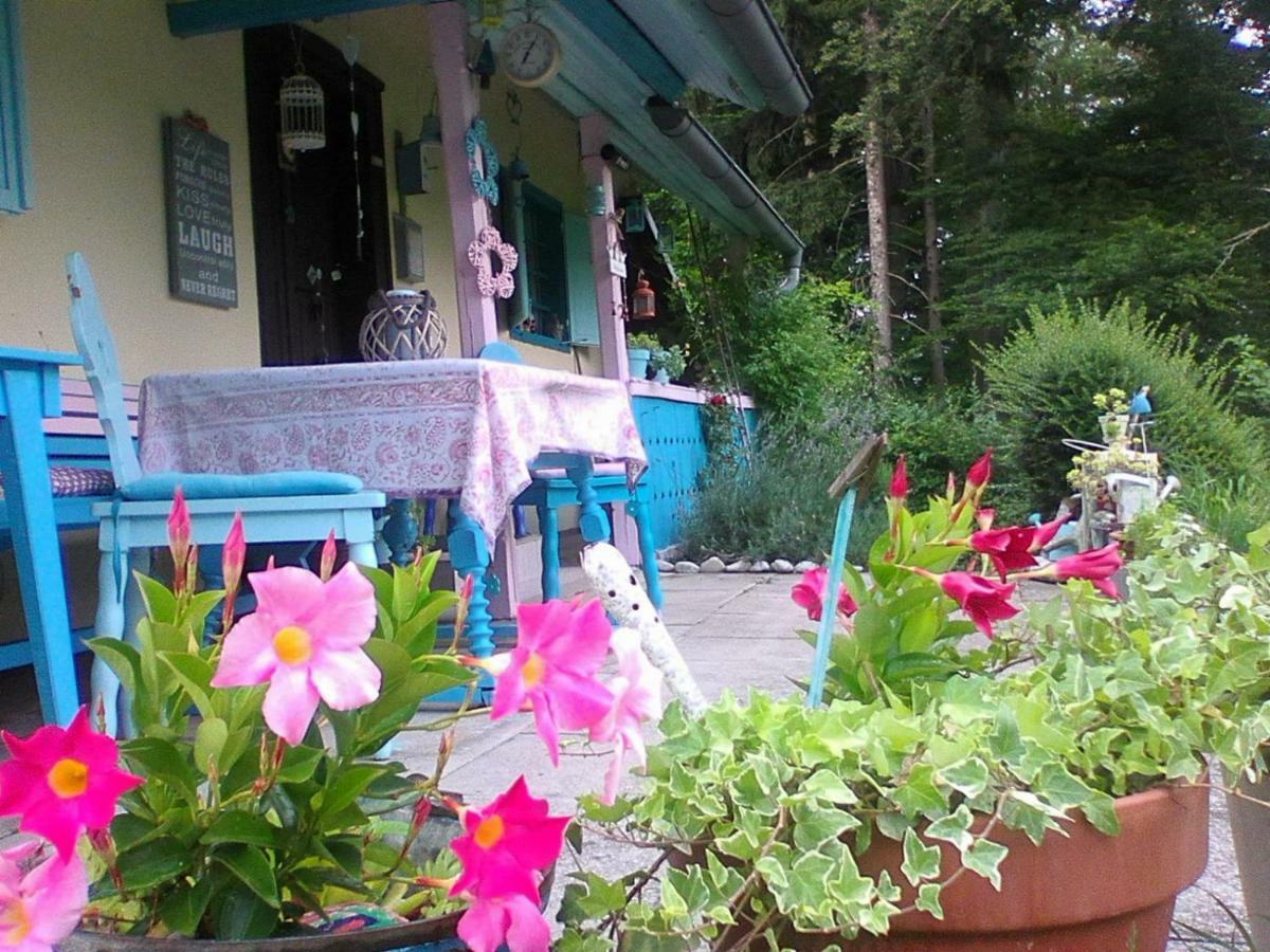 Blue Cottage Podvrh  Luaran gambar