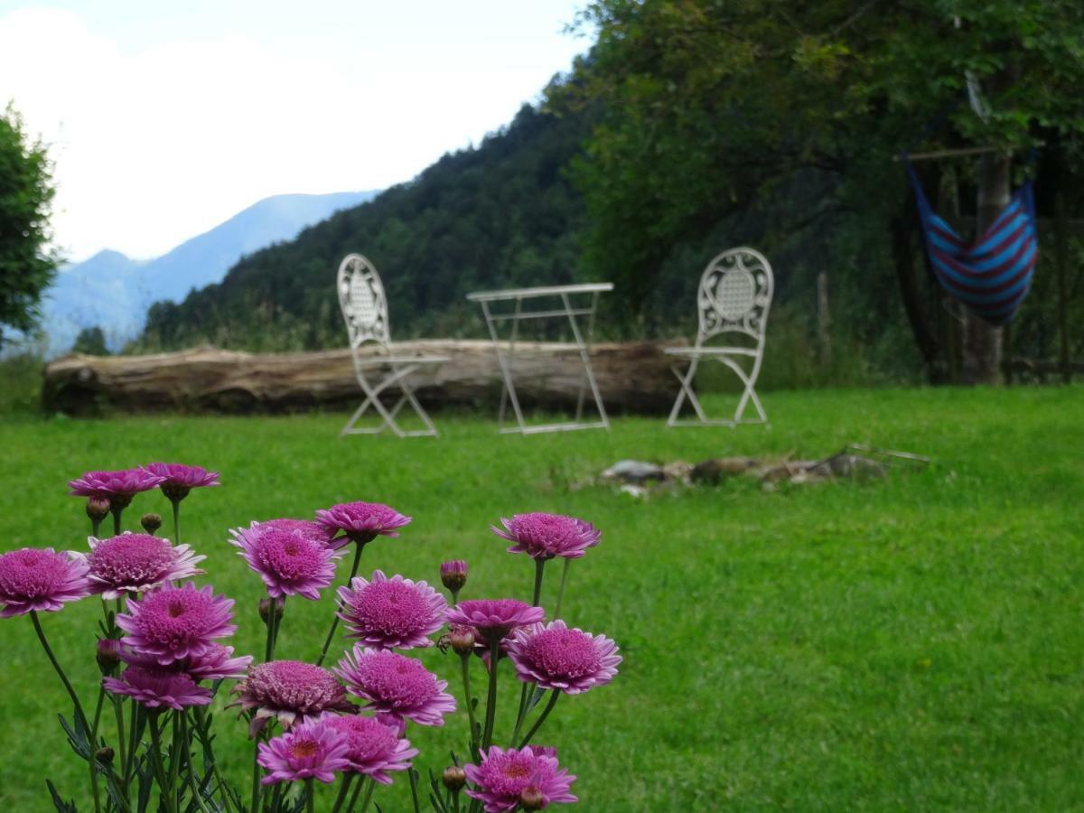 Blue Cottage Podvrh  Luaran gambar